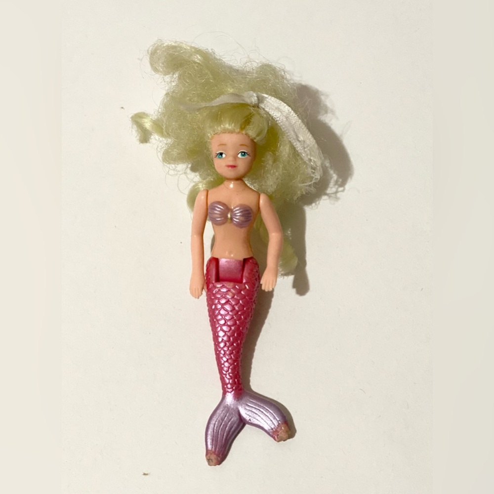 90s Pretty Posable Mermaid Doll Blonde M.T.